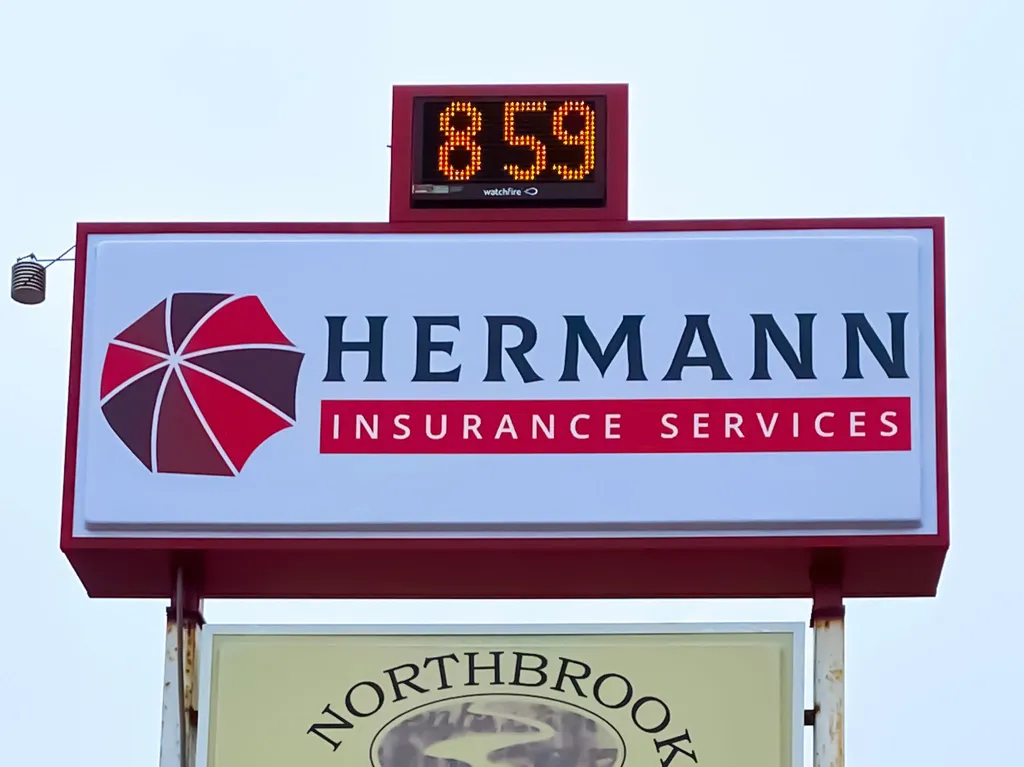Exterior sign readability