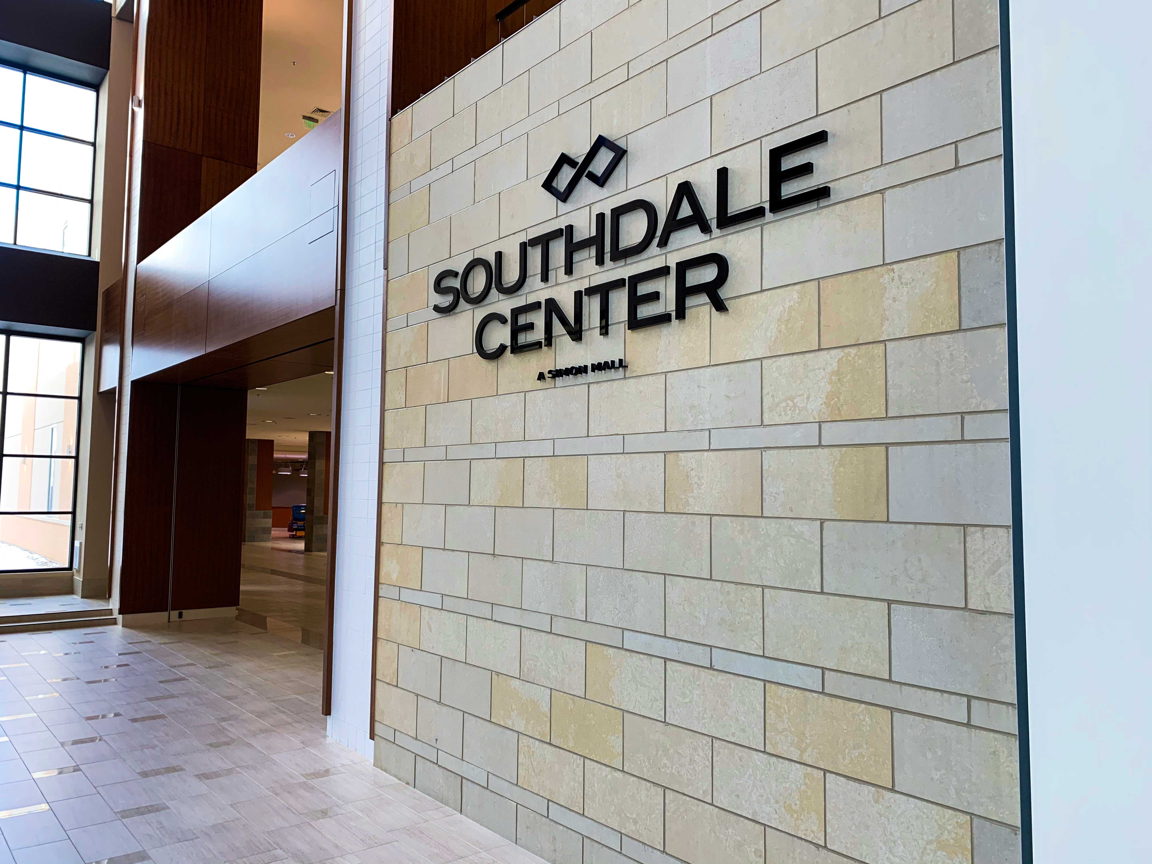 Southdale Center - Dimensional Letters sign - Impression Signs and Graphics